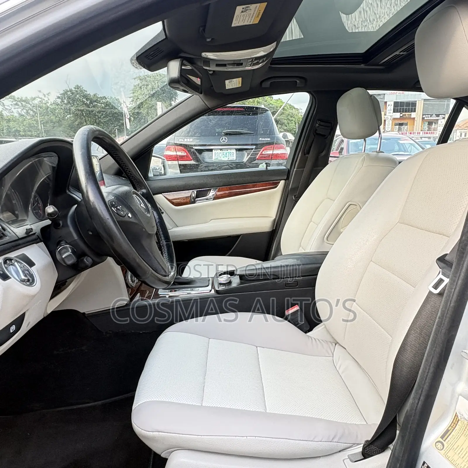 Mercedes-Benz C300 2011 Silver
