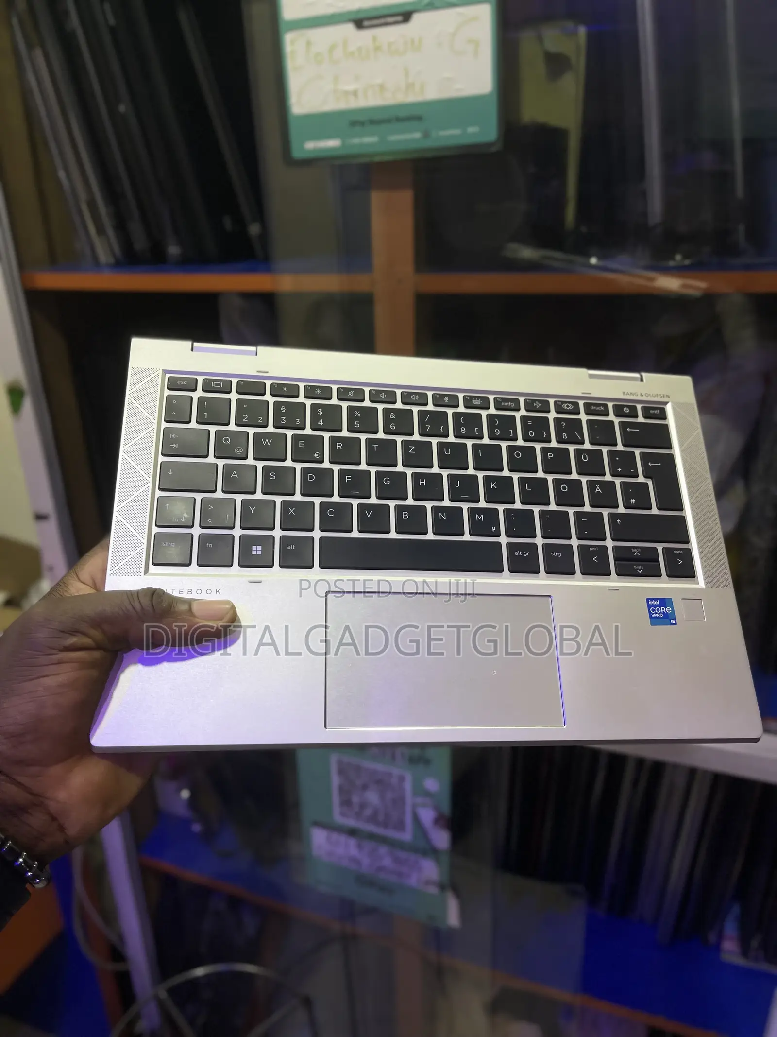 Laptop HP EliteBook 830 G8 16GB Intel Core i5 SSD 256GB