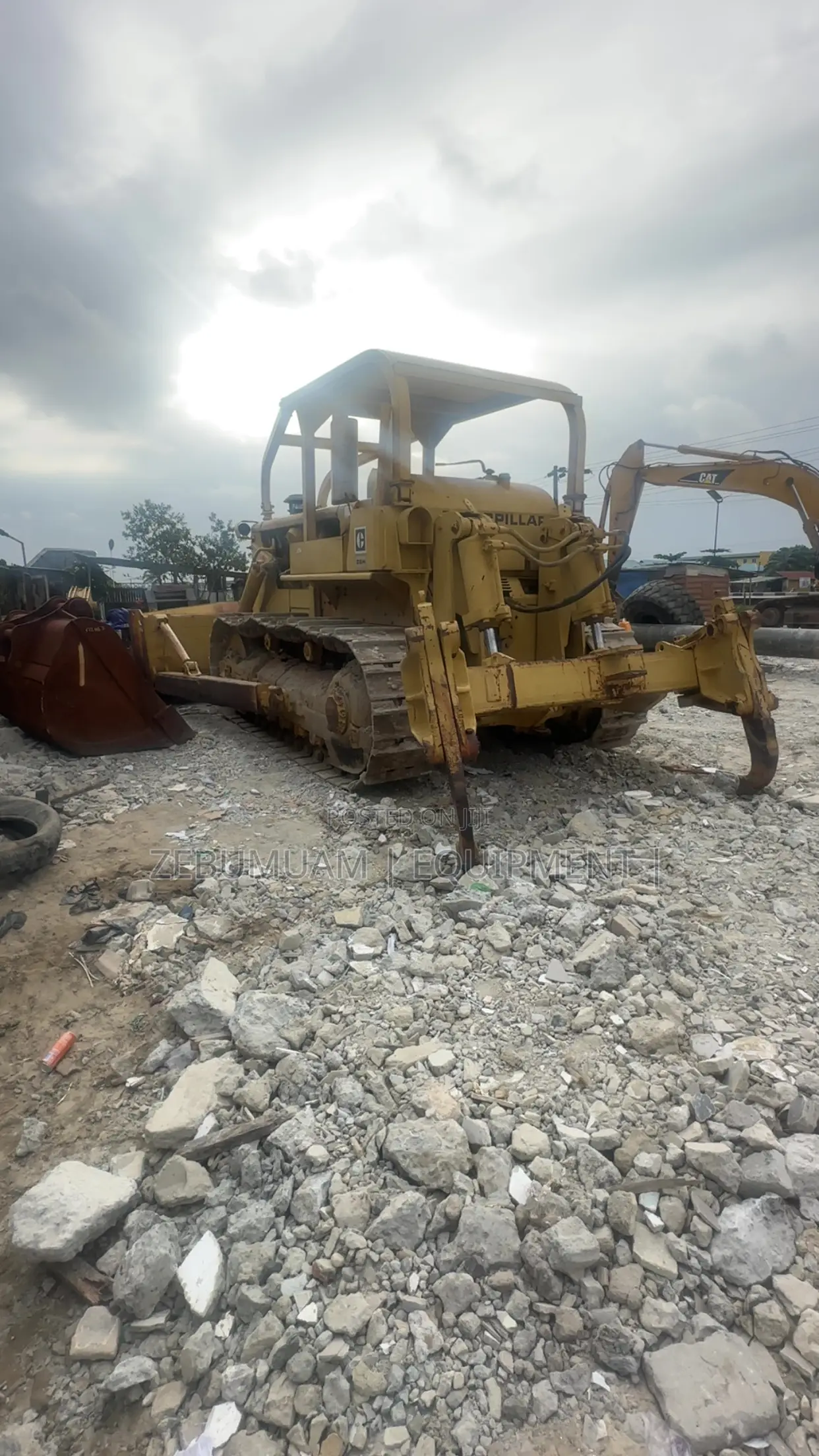 Caterpillar D8H Bulldozer for Sale: Price 145 M Naira