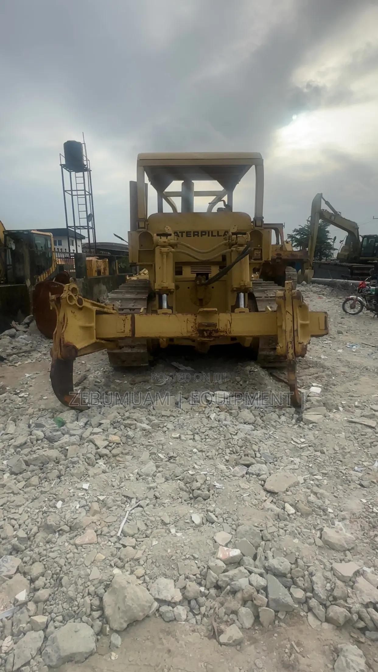 Caterpillar D8H Bulldozer for Sale: Price 145 M Naira