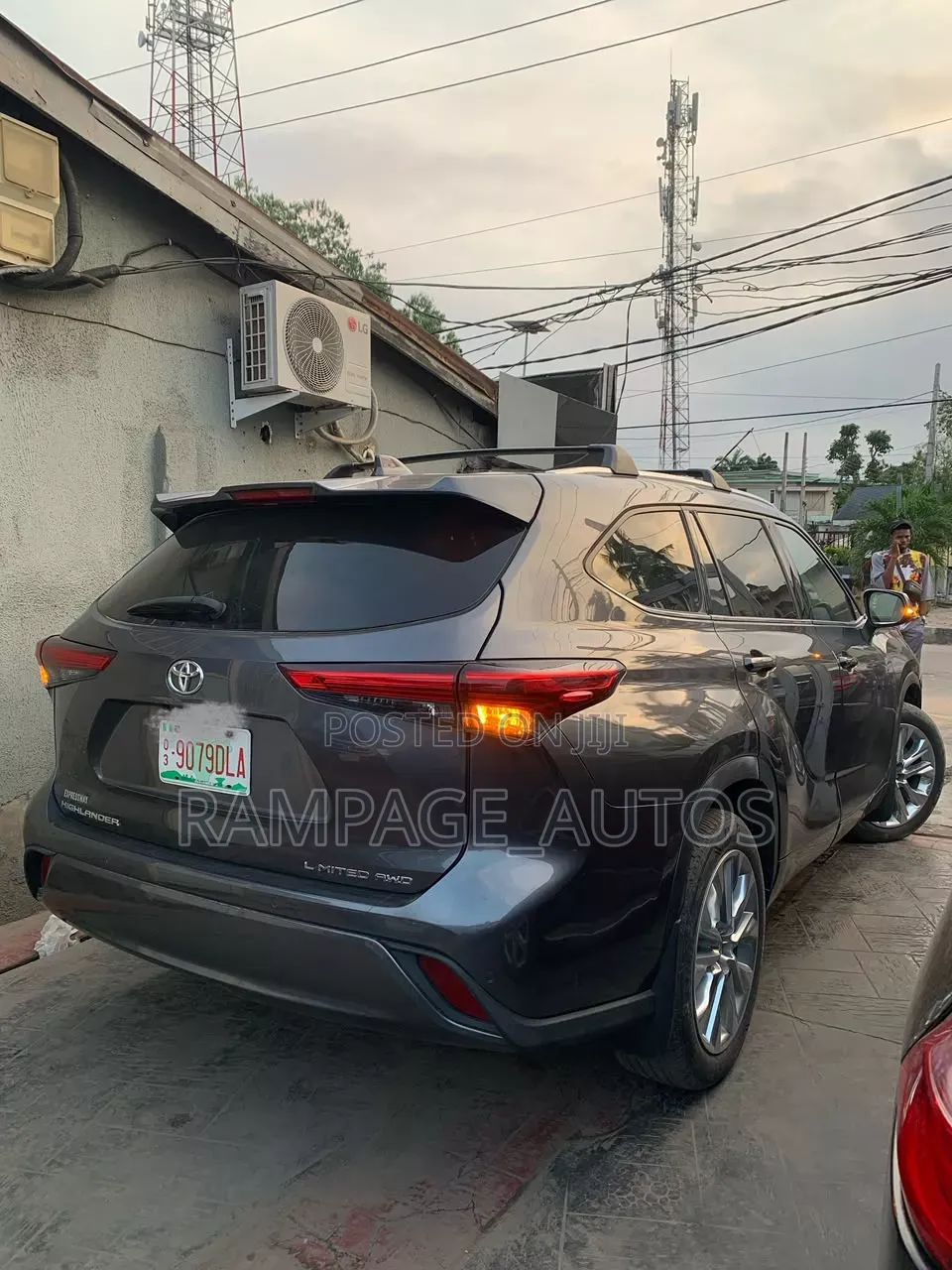 Toyota Highlander 2021 Gray