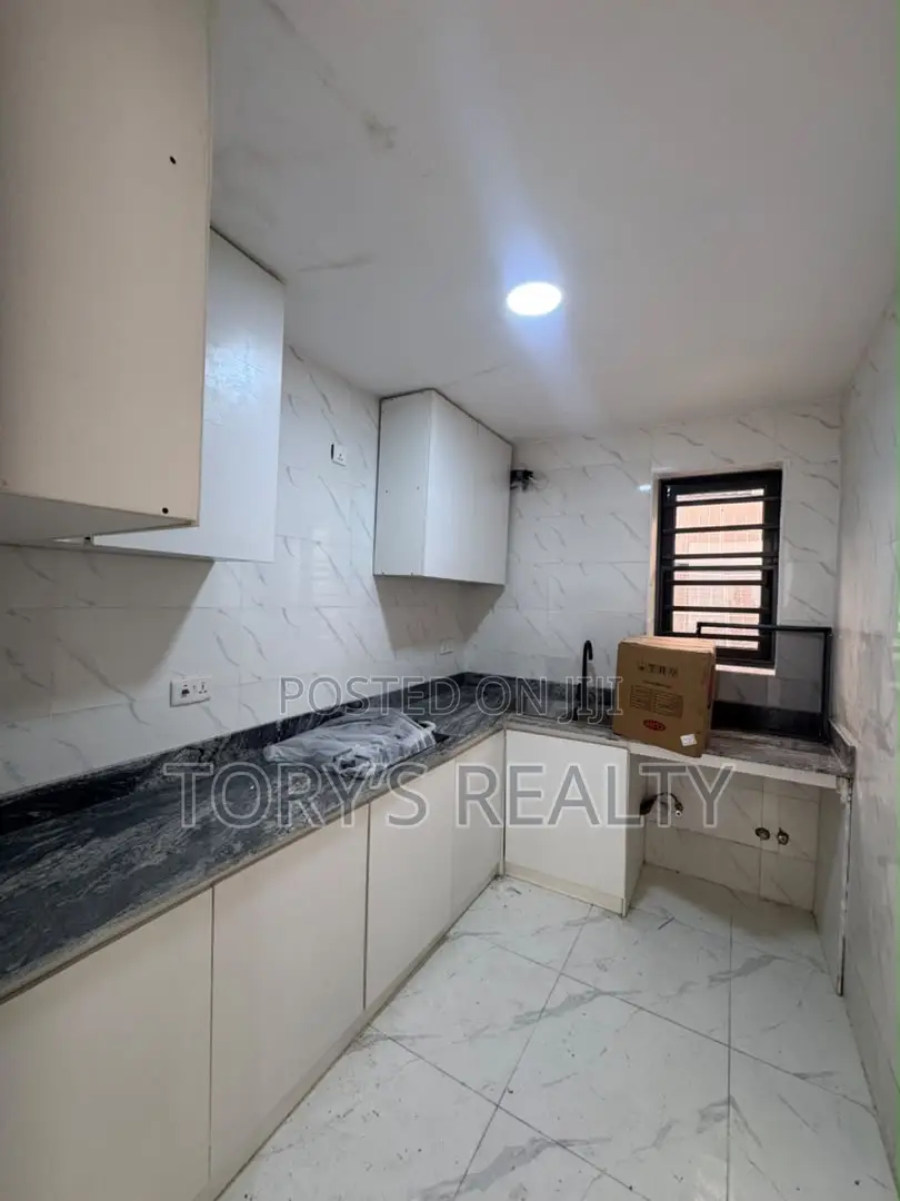 2bdrm Apartment in Ologolo for sale