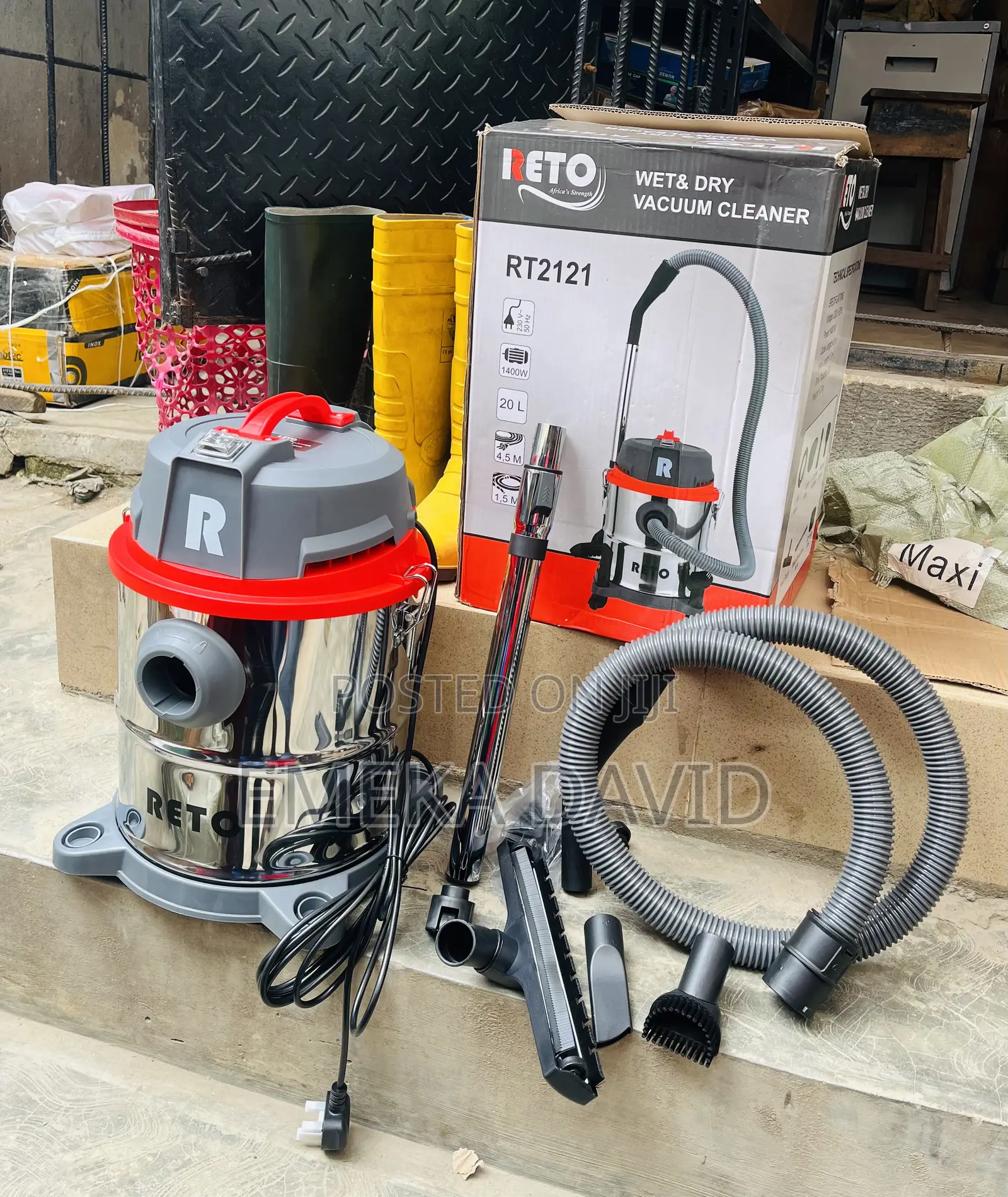 Reto RT2121 Wet Dry Vacuum Cleaner a 20-Liter.