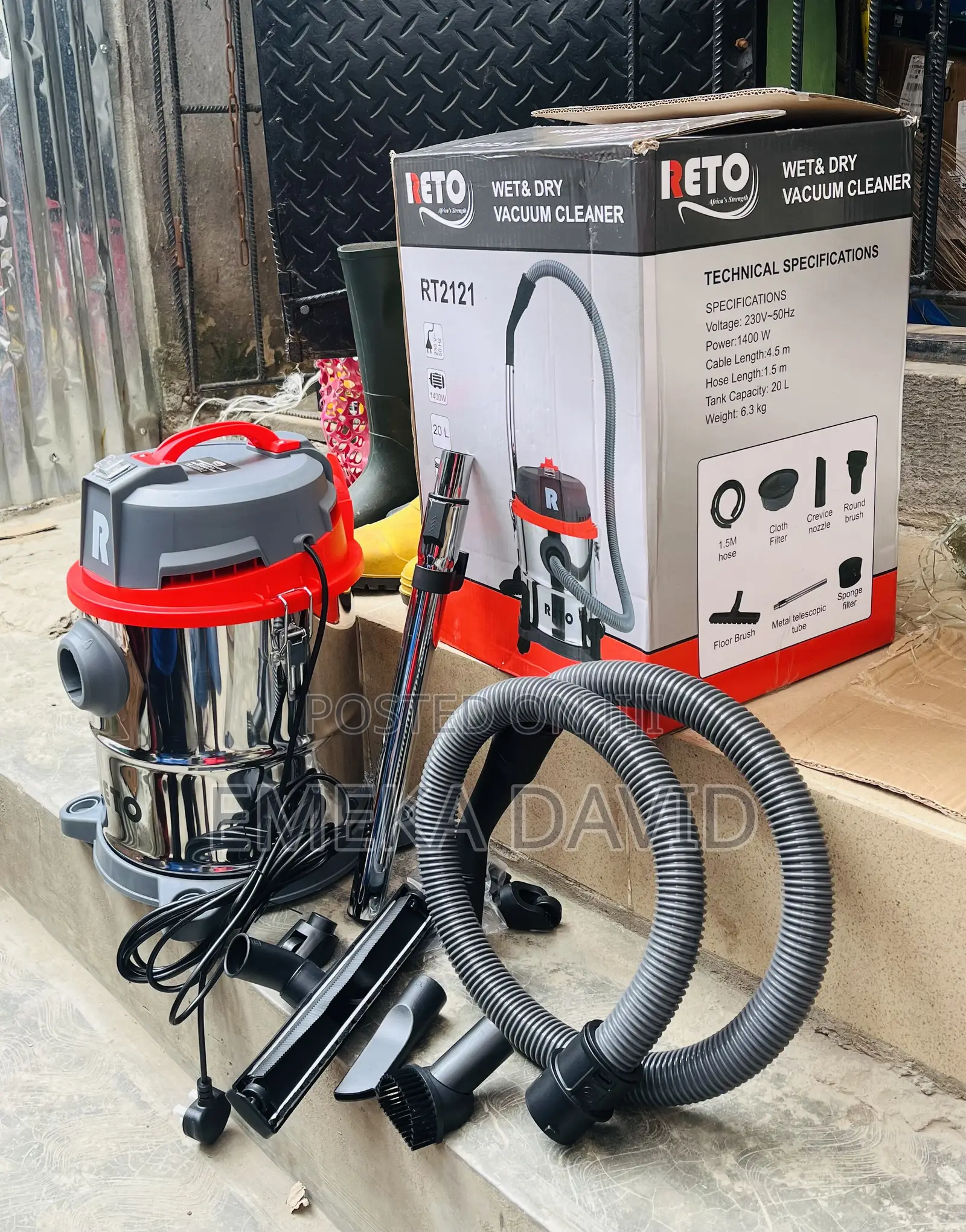 Reto RT2121 Wet Dry Vacuum Cleaner a 20-Liter.