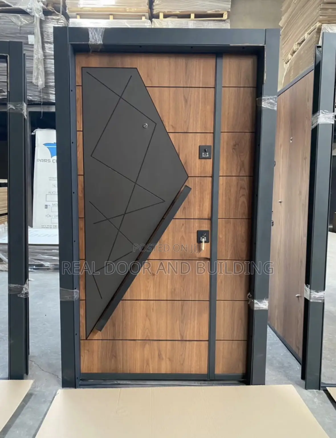 Turkish Luxury Security Entrance Door (567lf)