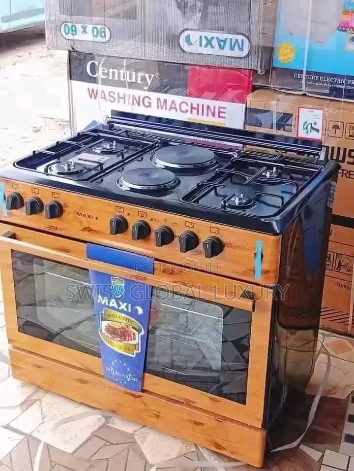 High Grade 4+2 Gas Cooker Ideal for Home