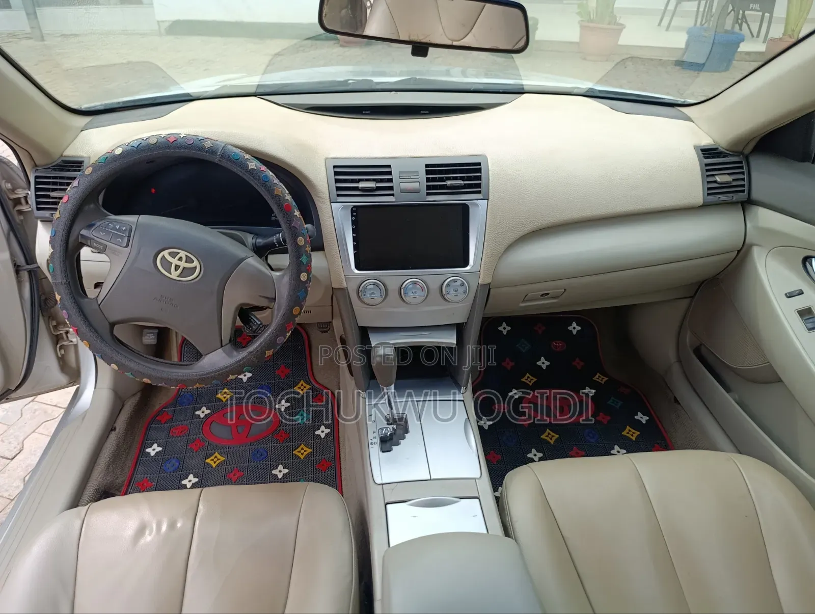 Toyota Camry 2010 Silver