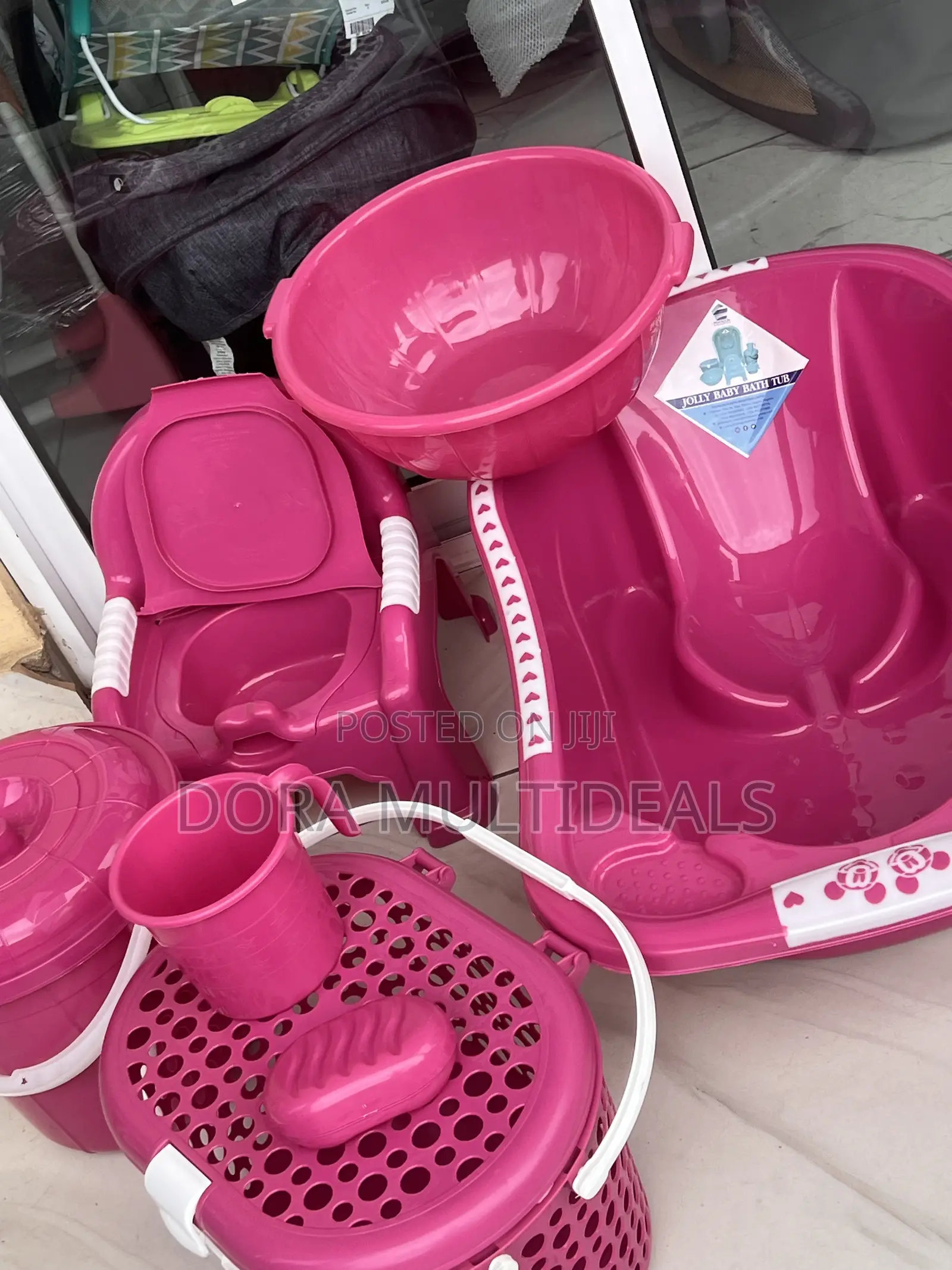 Baby Bath Set With Potty, Basket and Complete Bathing Accessories