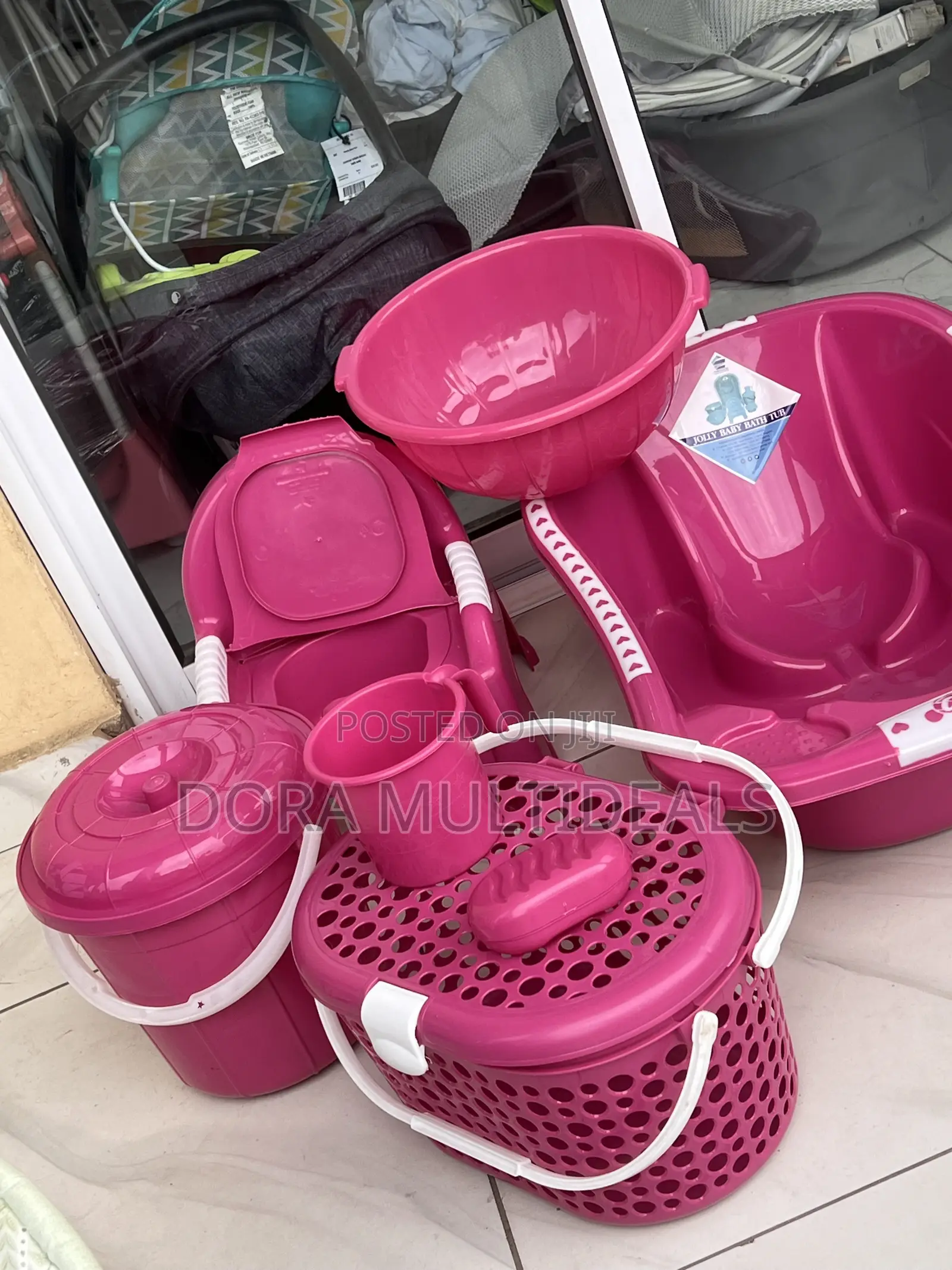 Baby Bath Set With Potty, Basket and Complete Bathing Accessories
