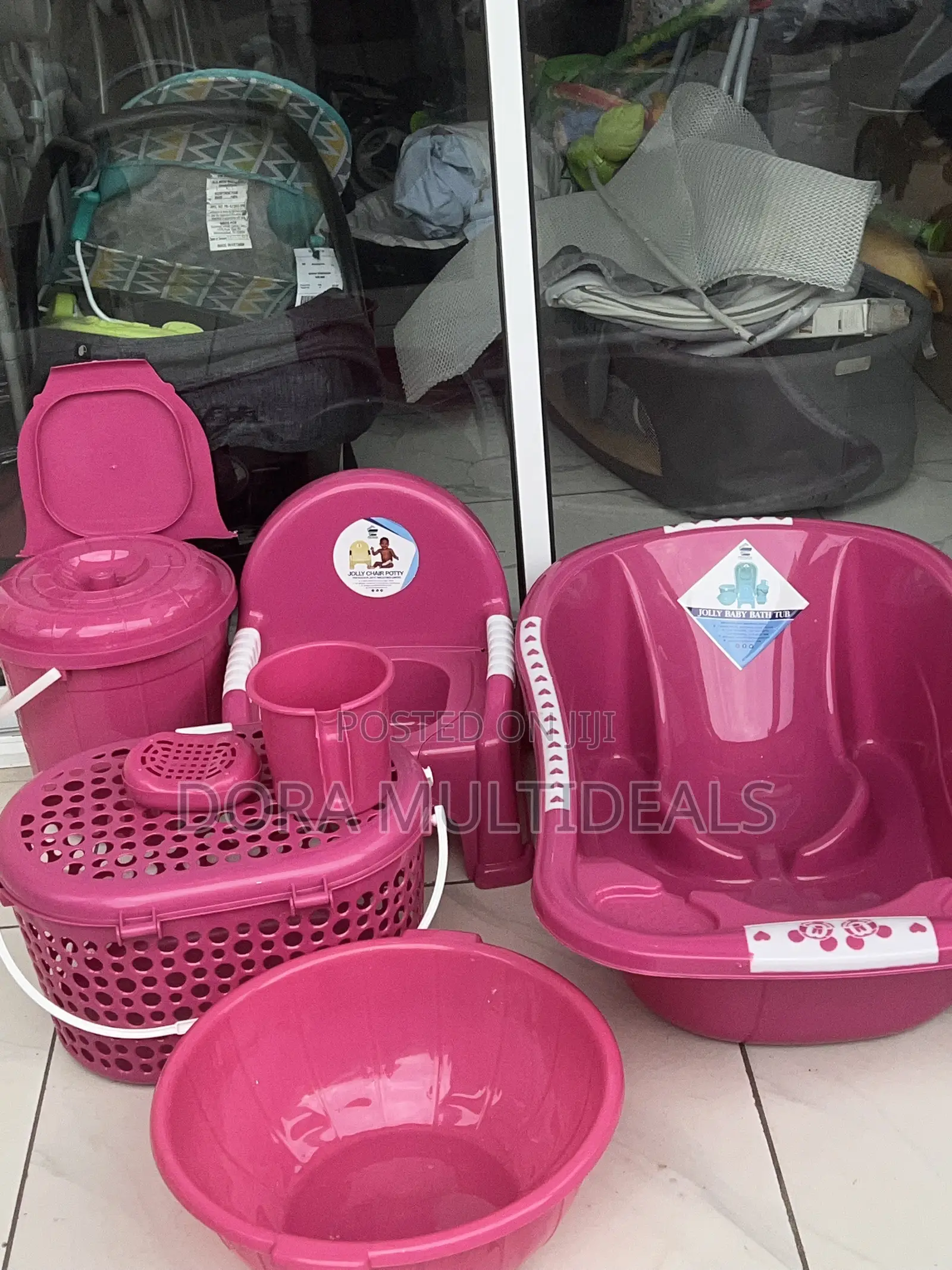 Baby Bath Set With Potty, Basket and Complete Bathing Accessories