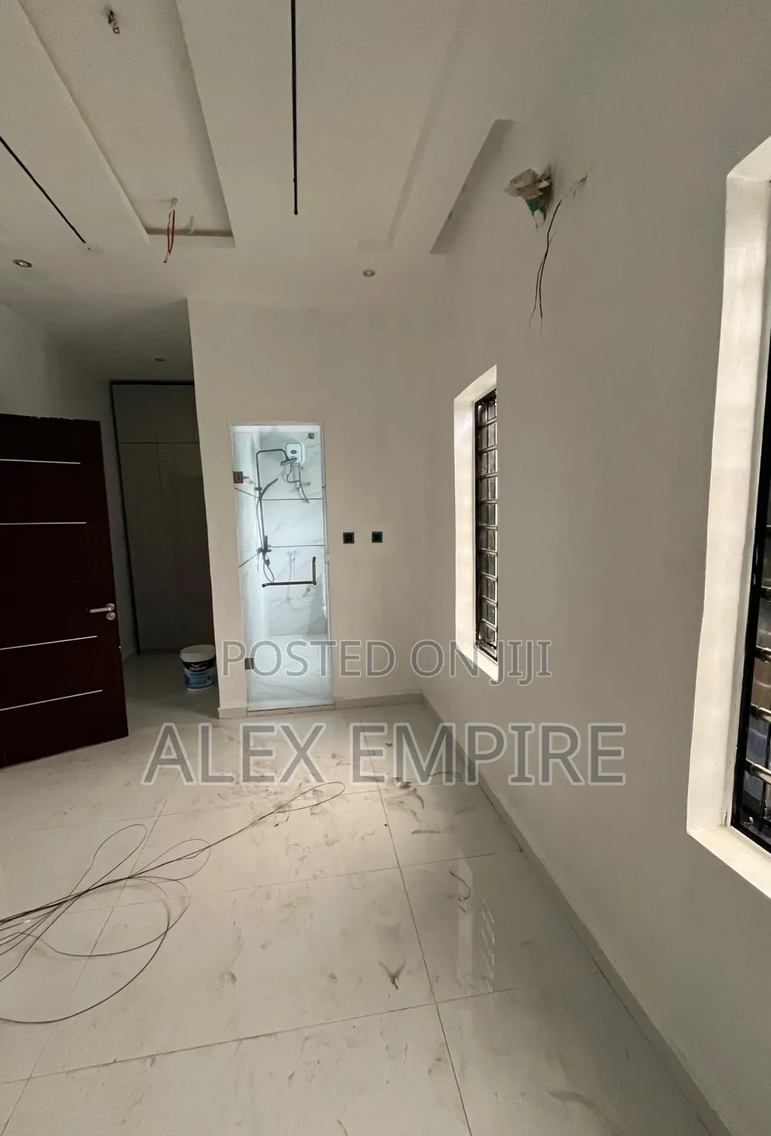 5bdrm Duplex in Ago Palace for sale