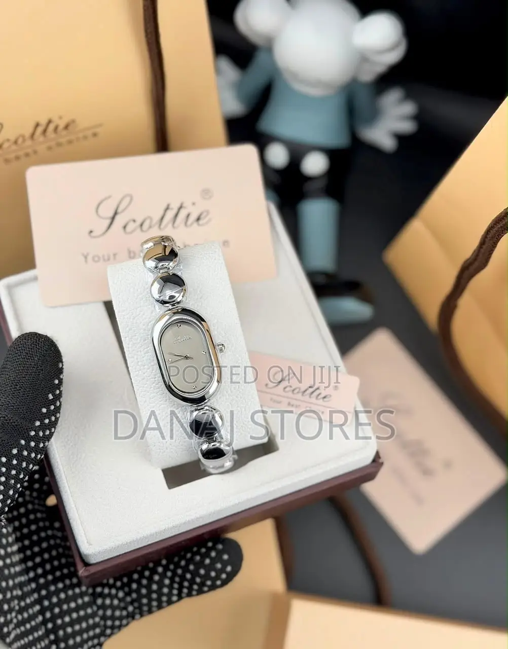 Scottie Ladies Authentic Wristwatch