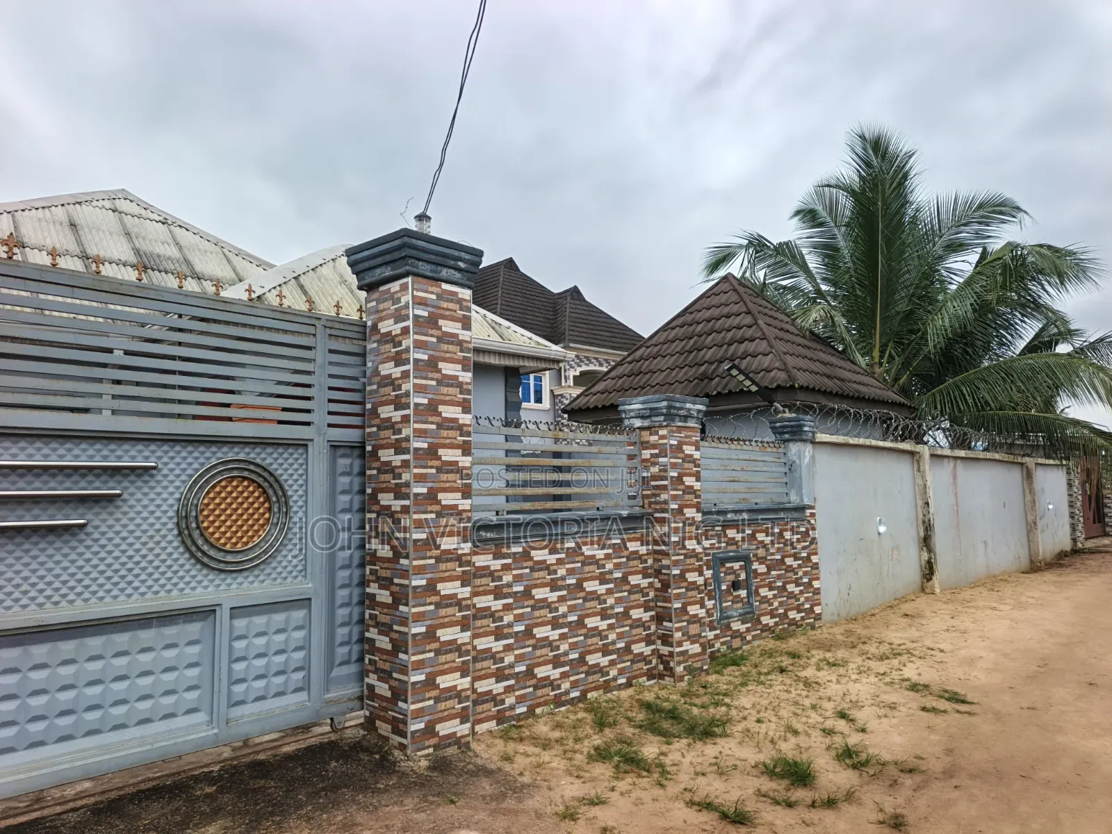 3bdrm Bungalow in Igborosun Mowo for sale