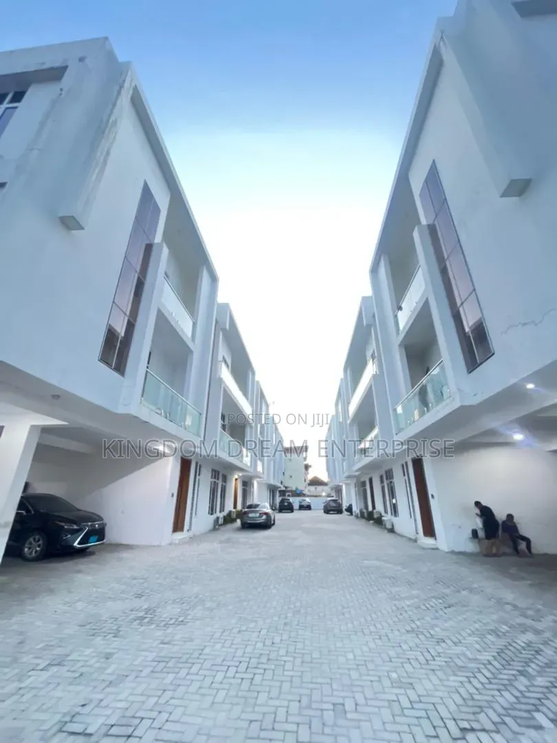 Furnished 2bdrm Apartment in Ologolo Lekki Lagos for rent