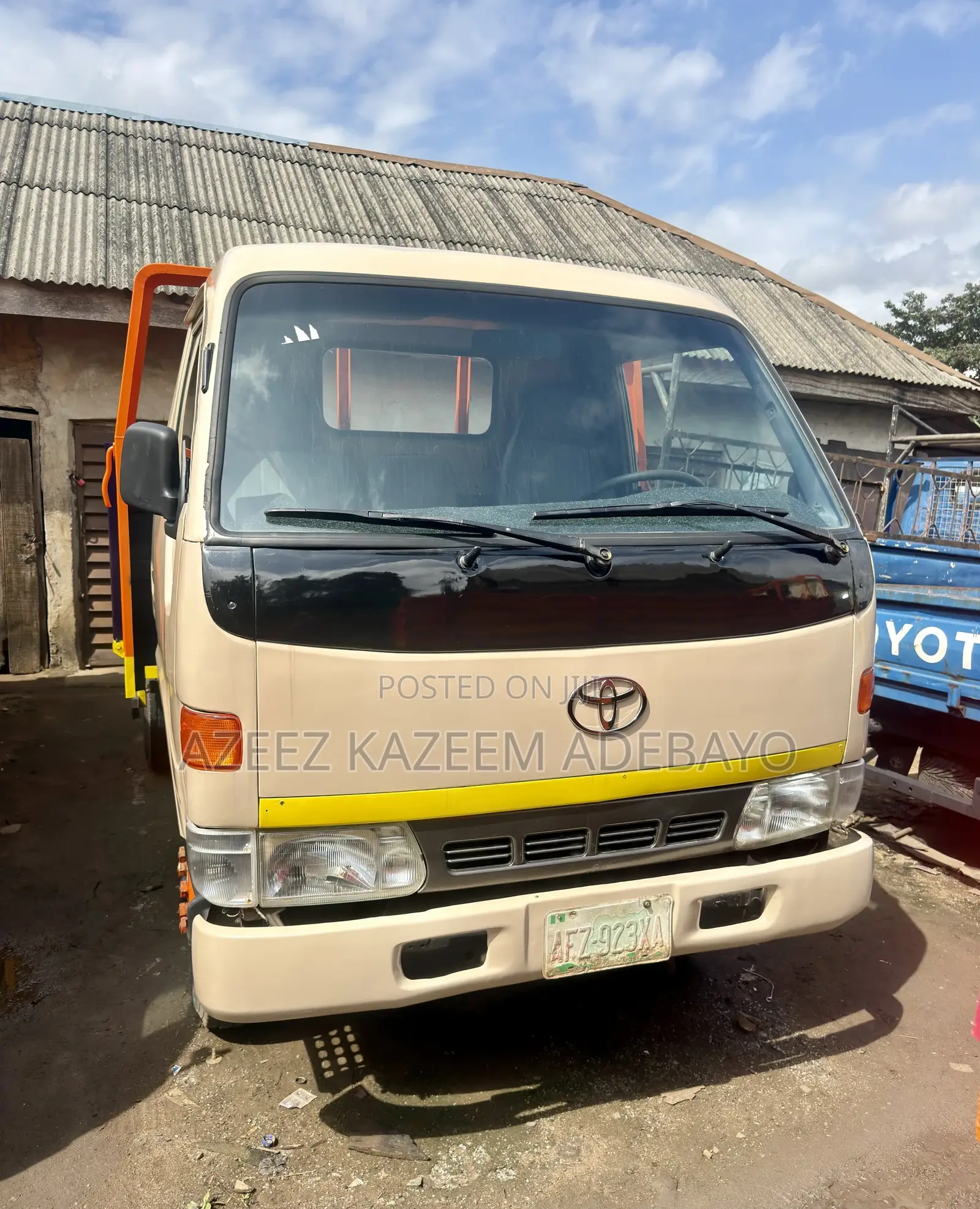 Toyota Dyna 200 New Model 1999 Model