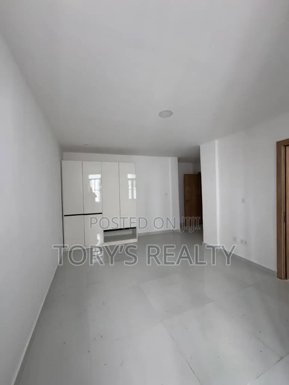 2bdrm Apartment in Ikate for sale