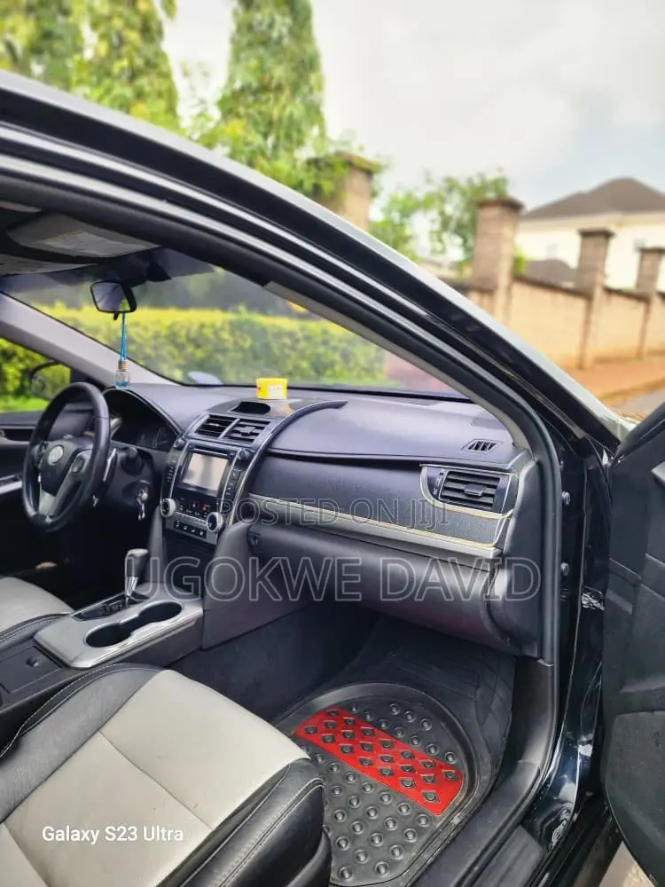 Toyota Camry 2013 Black