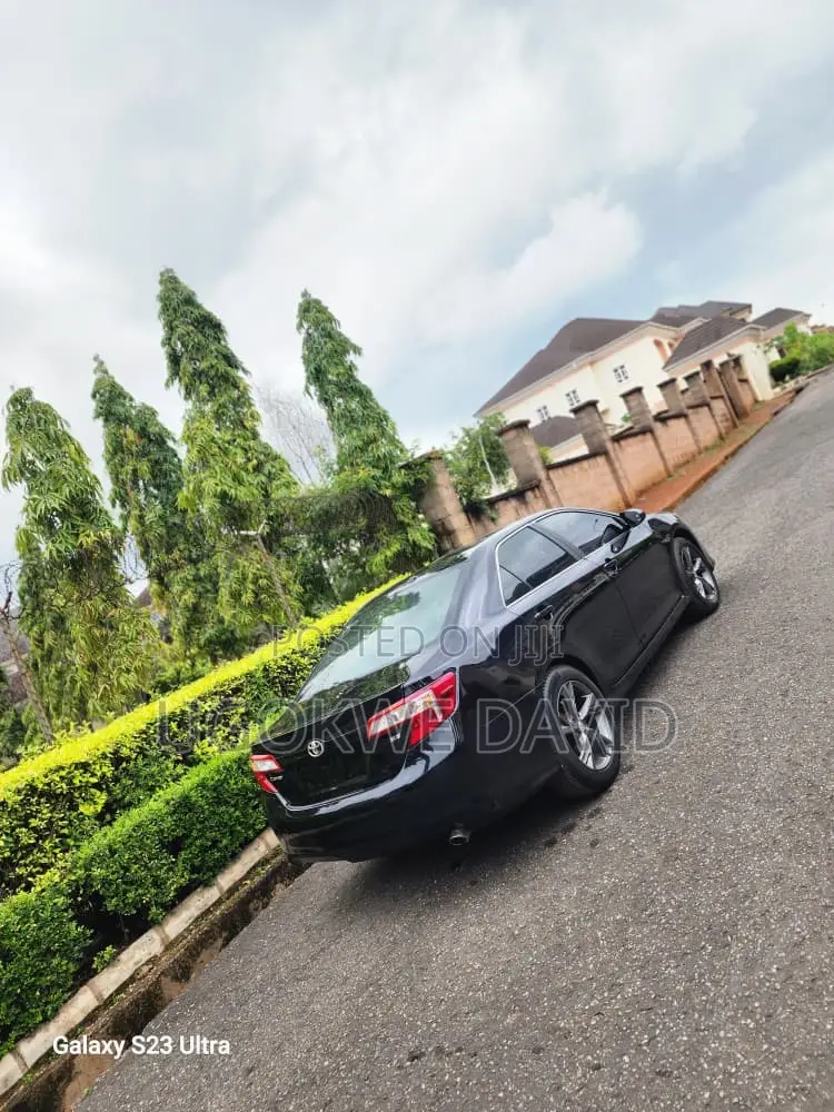 Toyota Camry 2013 Black