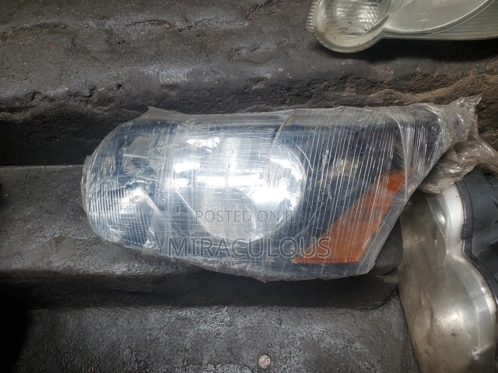 Headlight Ford Transit 2015,2018 Model