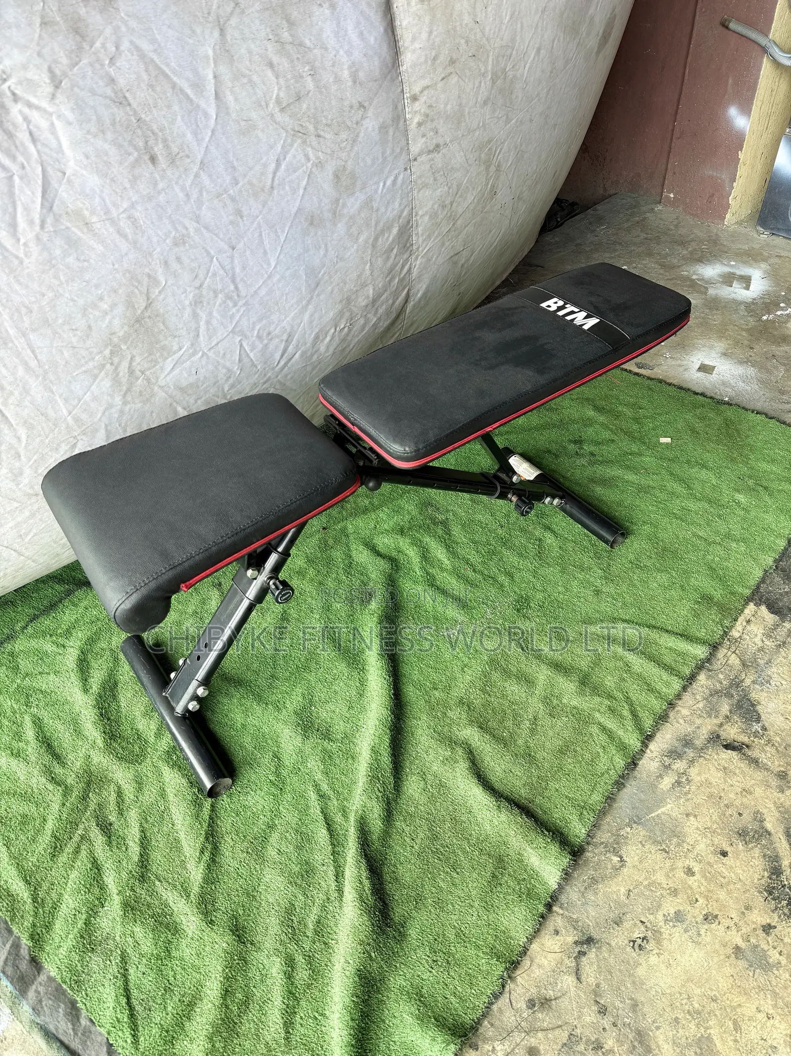 Incline Bench
