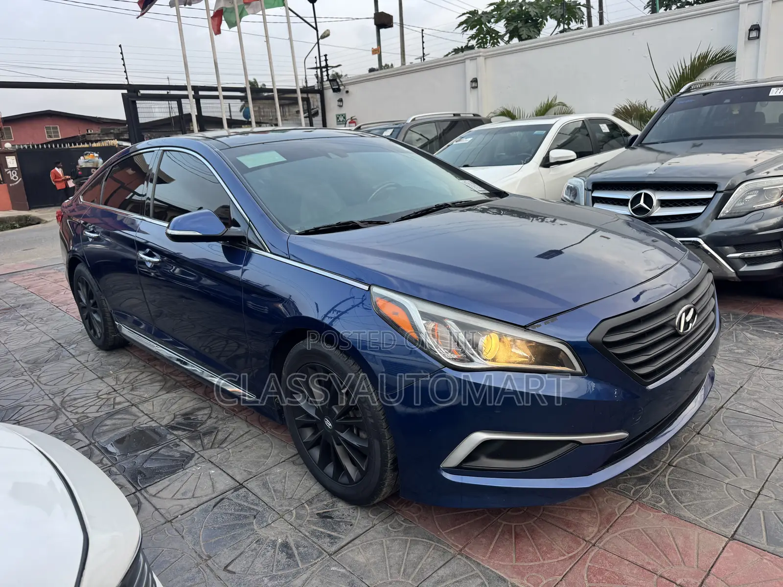 Hyundai Sonata Limited Sedan FWD (2.4L 4cyl 6A) 2016 Blue