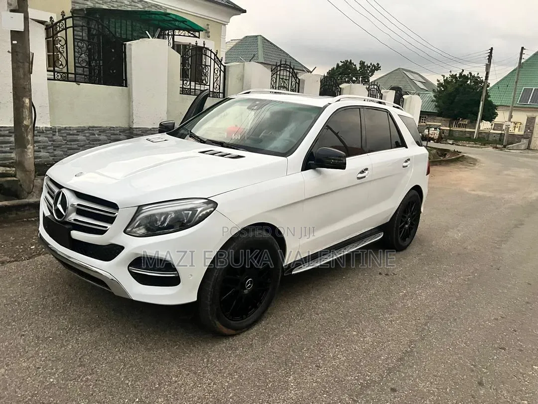 Mercedes-Benz GLE-Class 2016 White