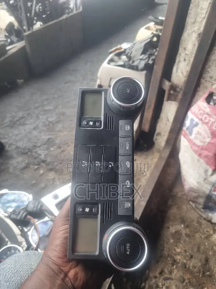 A/C Switch Volkswagen Touareg 2006/2008