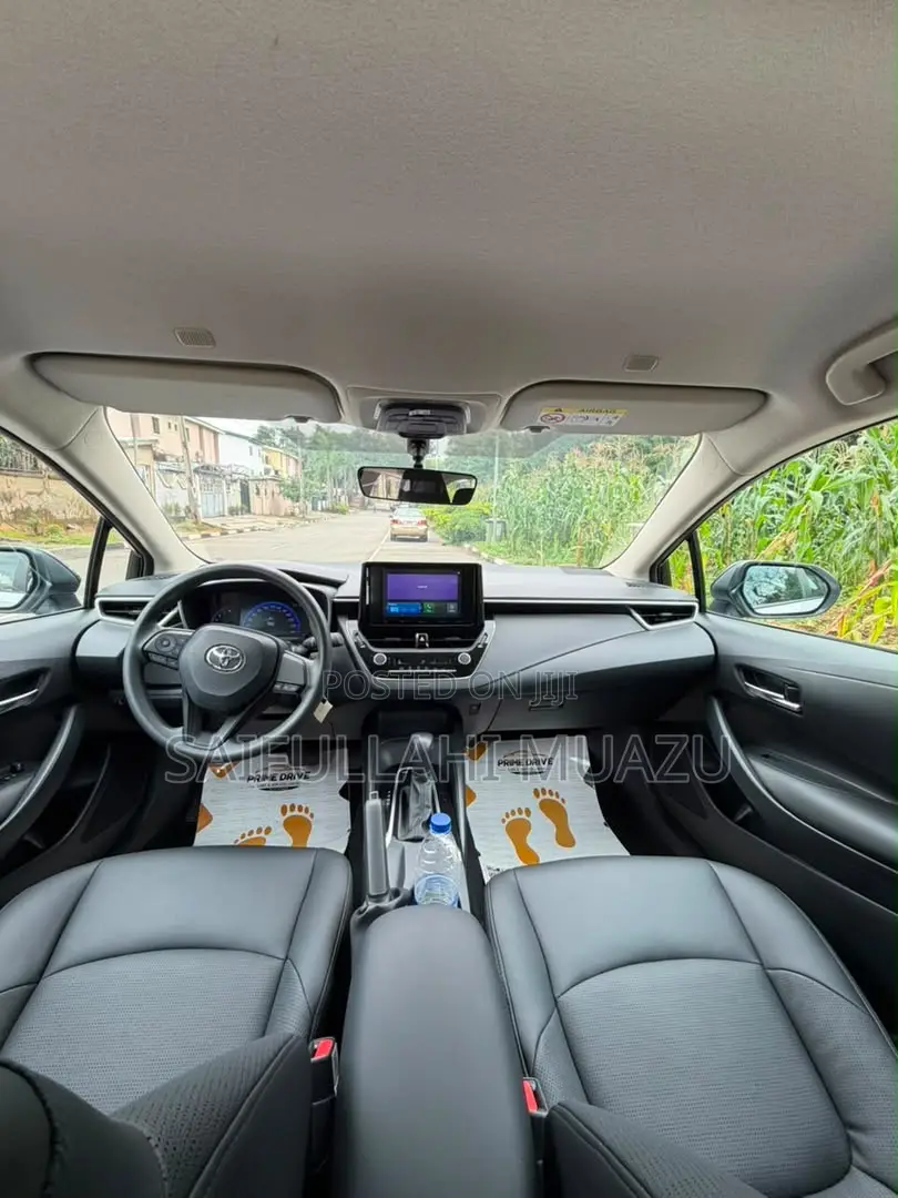 New Toyota Corolla 2025 White