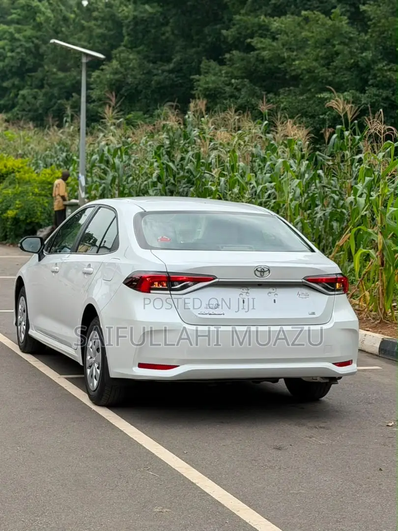 New Toyota Corolla 2025 White