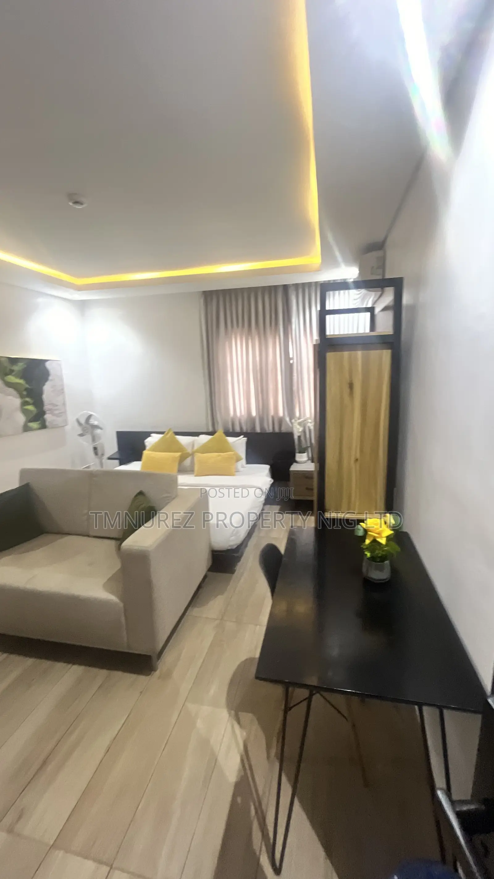 Furnished Studio Apartment in Off Admiralty Main for rent