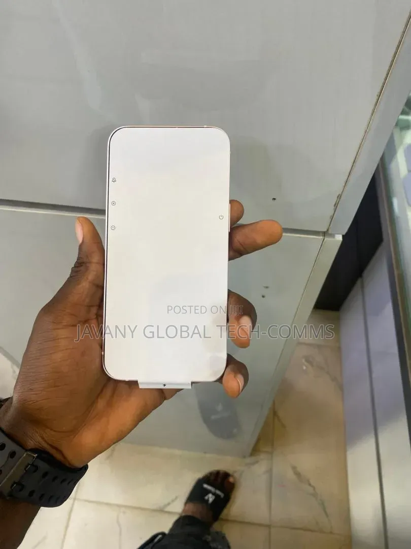 Apple iPhone 13 128 GB