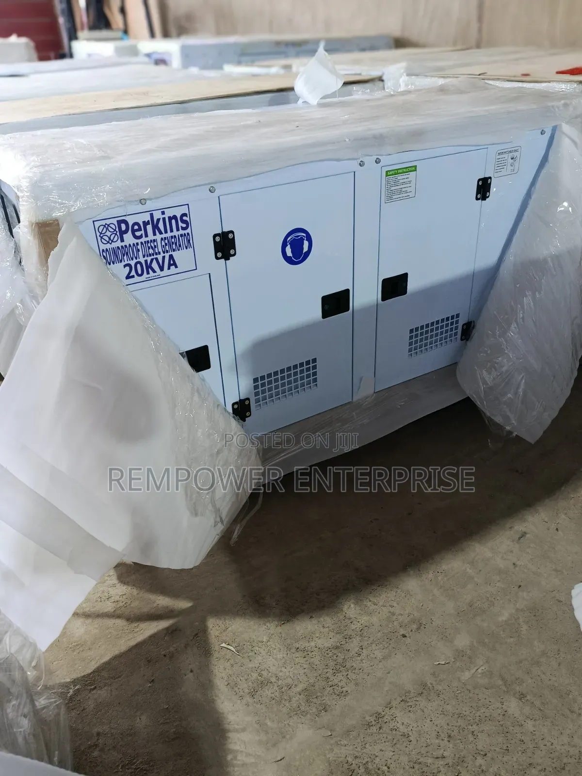 Great Quality Perkins Soundproof Generator 20kw