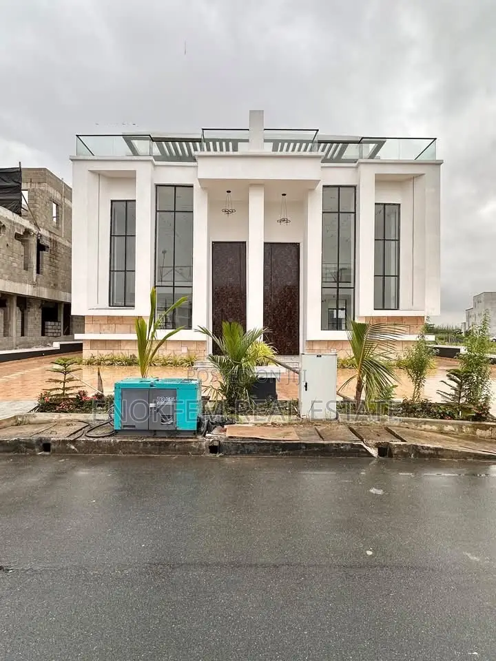 5bdrm Duplex in Lagos State for sale