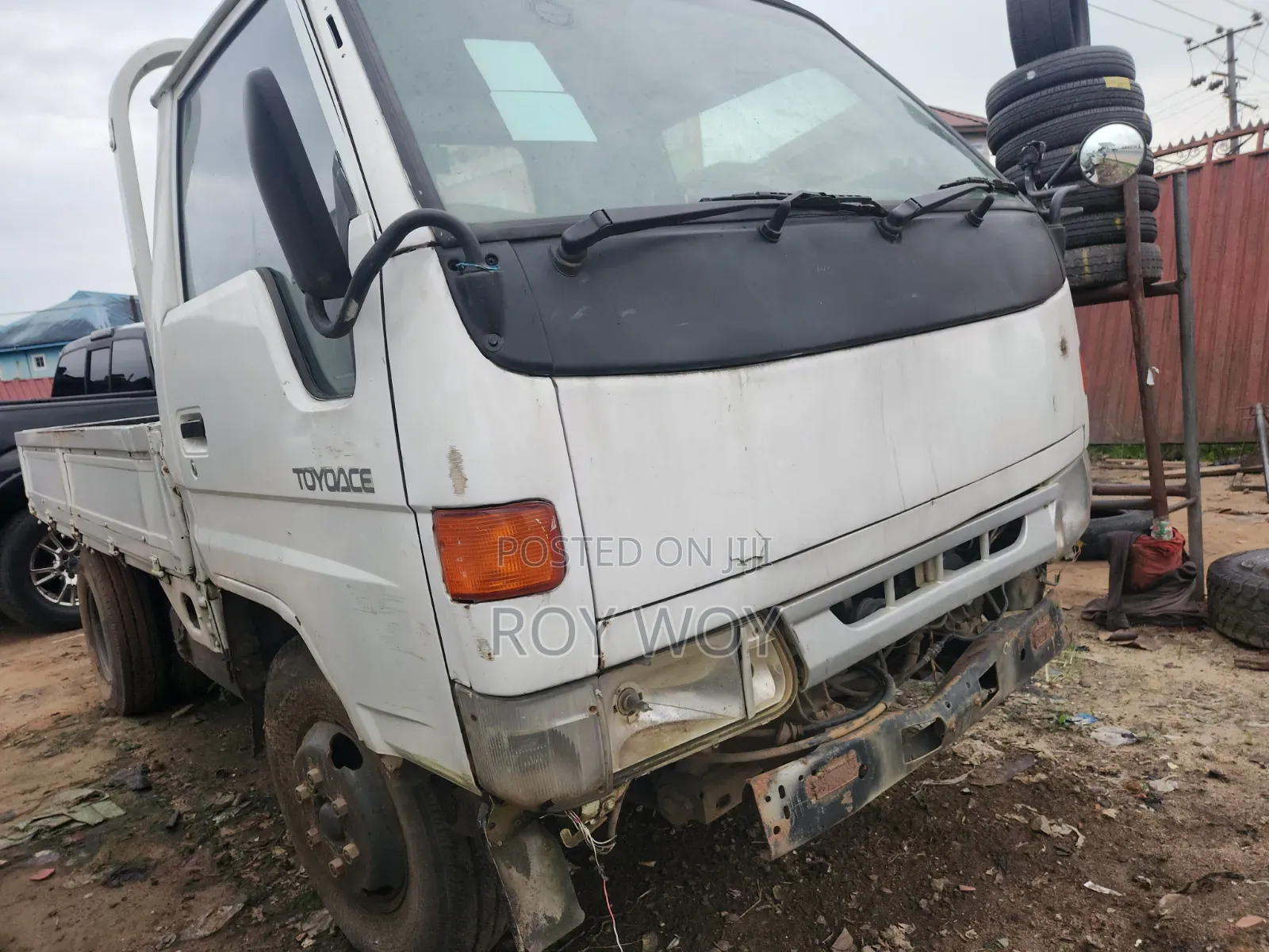 Toyota Dyna Toyoace 6tyres