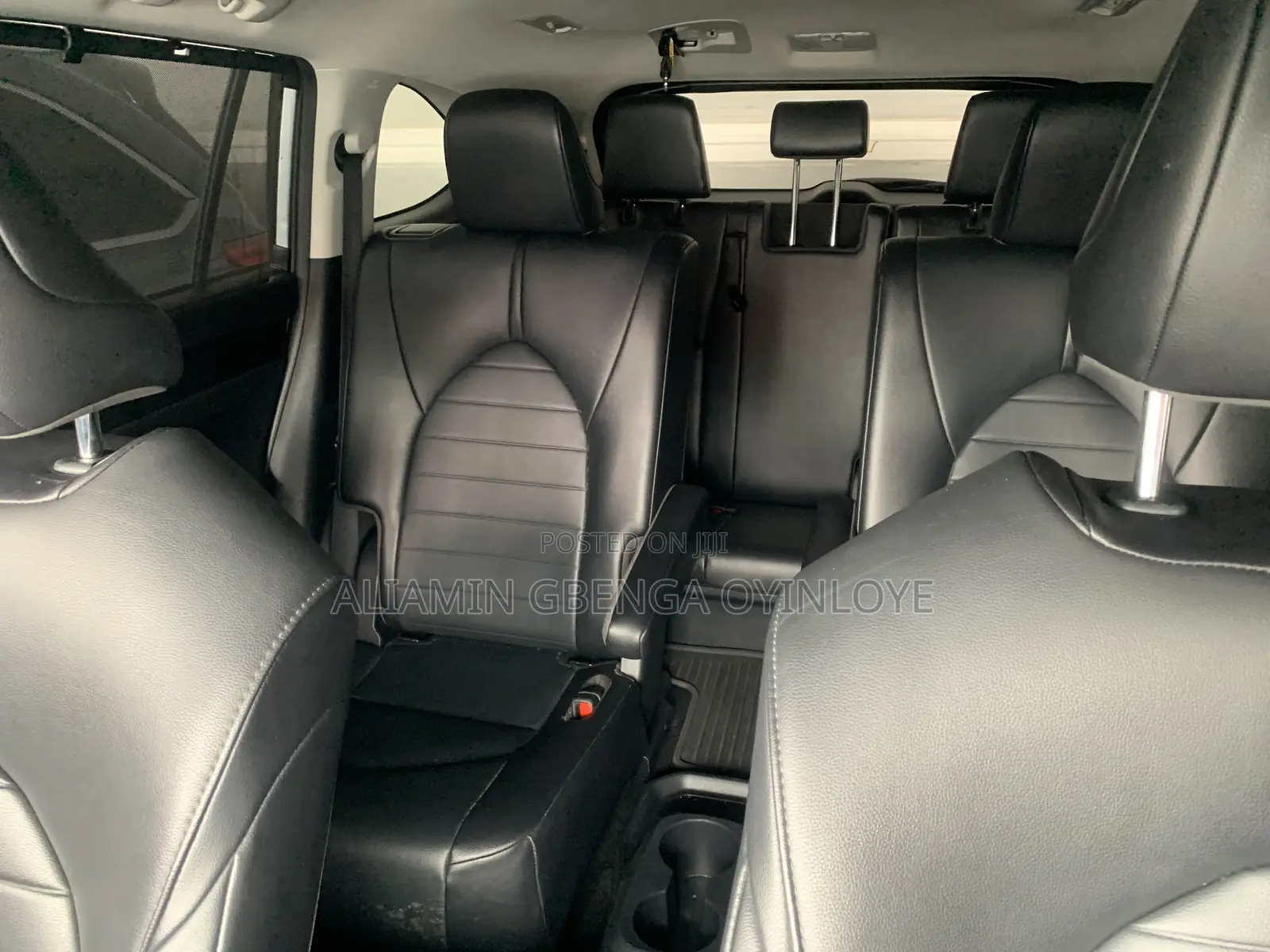 Toyota Highlander XLE 2021 Silver