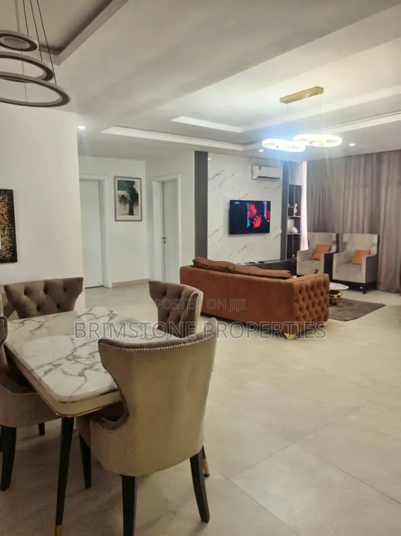 Furnished 3bdrm Apartment in Lekki Phase 1 for rent