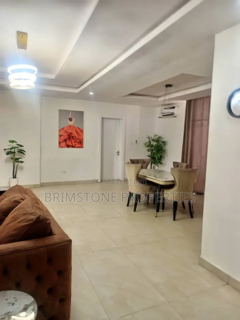Furnished 3bdrm Apartment in Lekki Phase 1 for rent