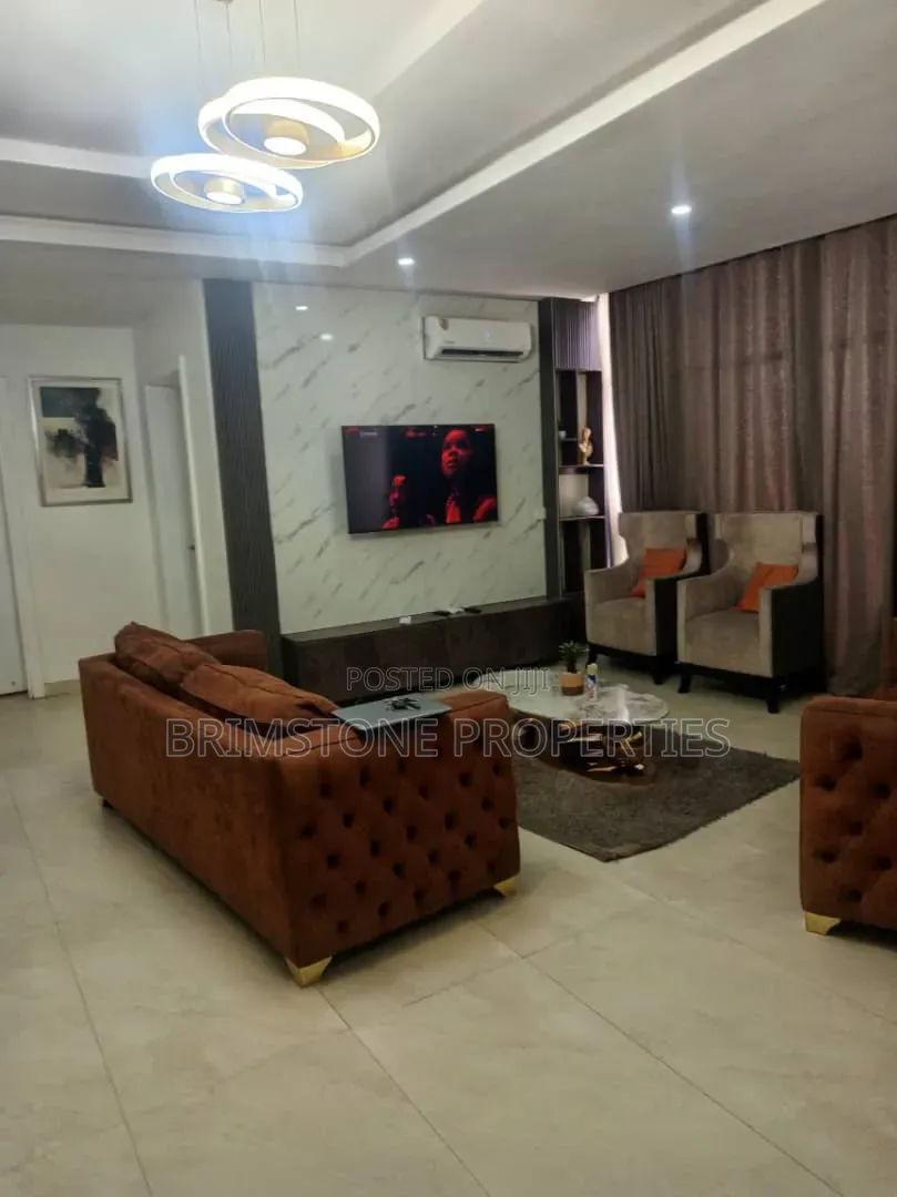 Furnished 3bdrm Apartment in Lekki Phase 1 for rent