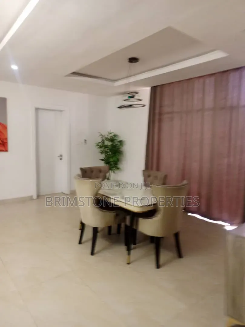 Furnished 3bdrm Apartment in Lekki Phase 1 for rent