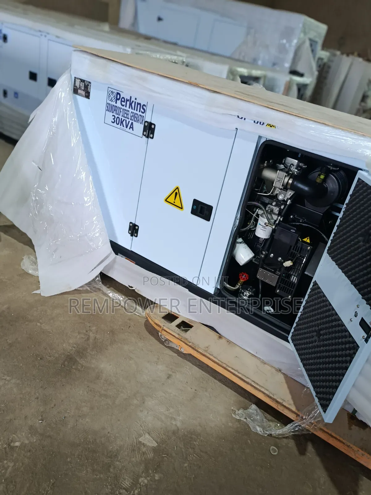 ¢ Perkins 30kva Soundproof Diesel Generator