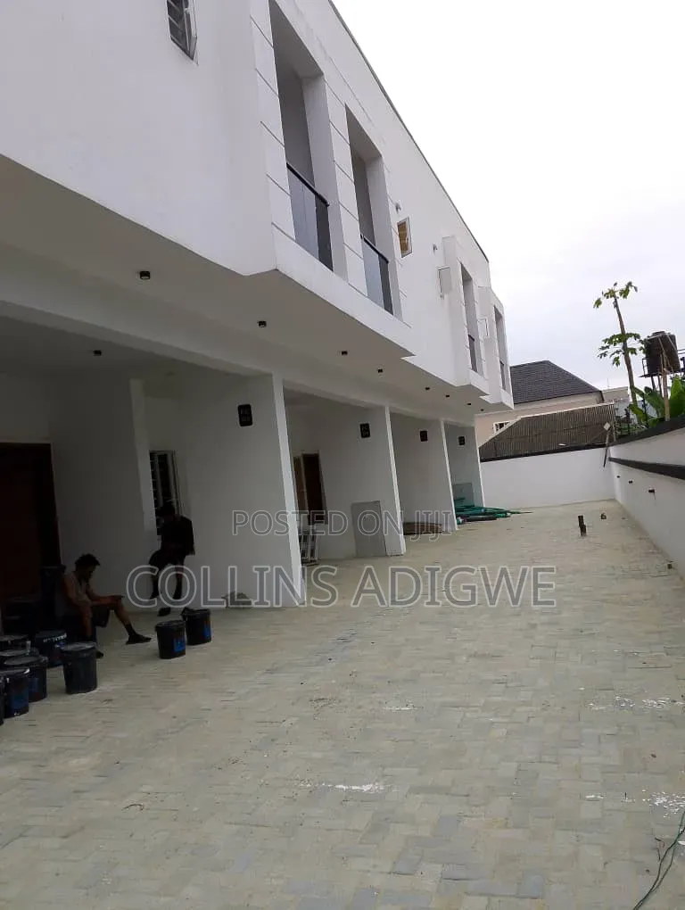 2bdrm Duplex in Sangotedo for sale