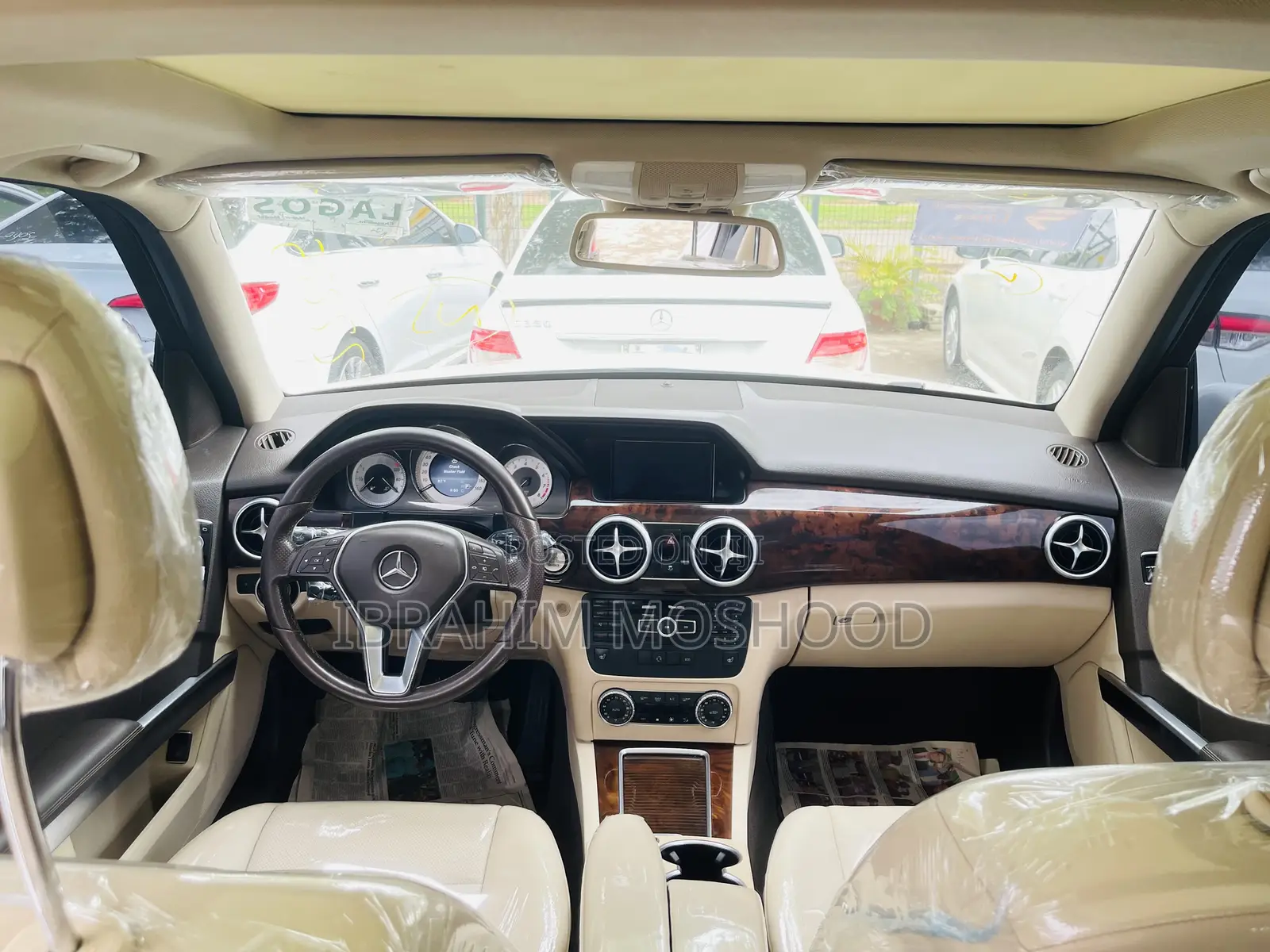 Mercedes-Benz GLK-Class Base GLK 350 4dr AWD 4MATIC (3.5L 6cyl 7A) 2015