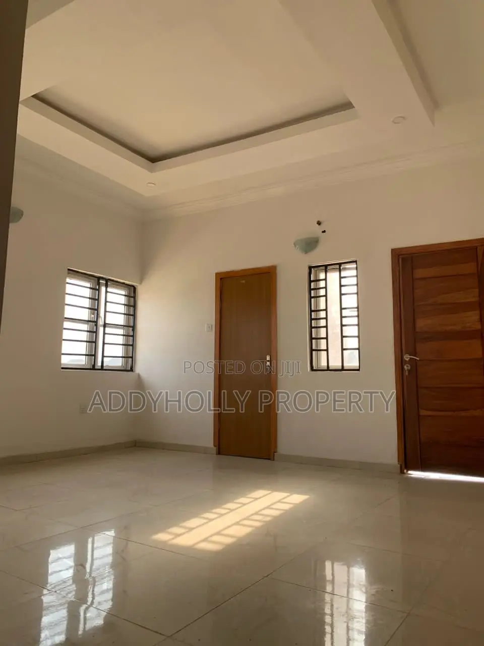 3bdrm Apartment in Ikota for sale