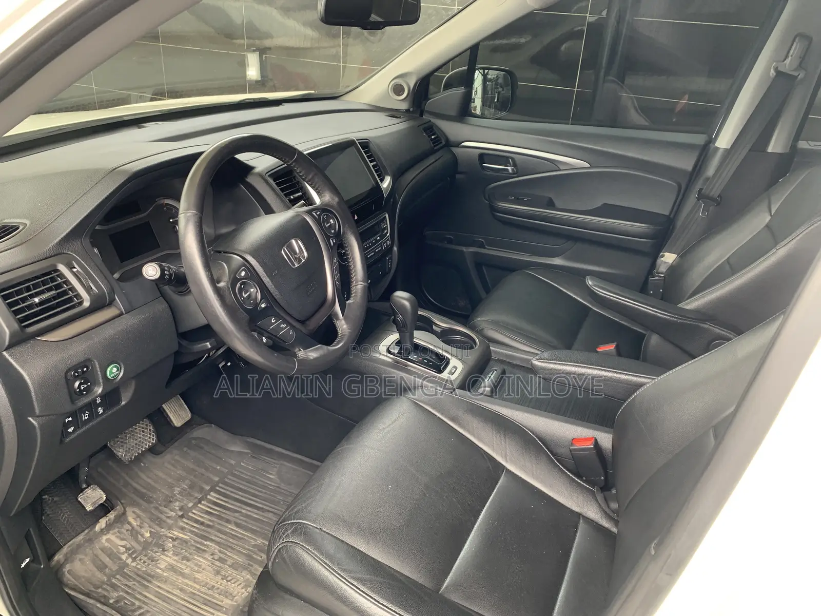 Honda Pilot LX 4dr SUV 4WD (3.5L 6cyl 5A) 2017 White