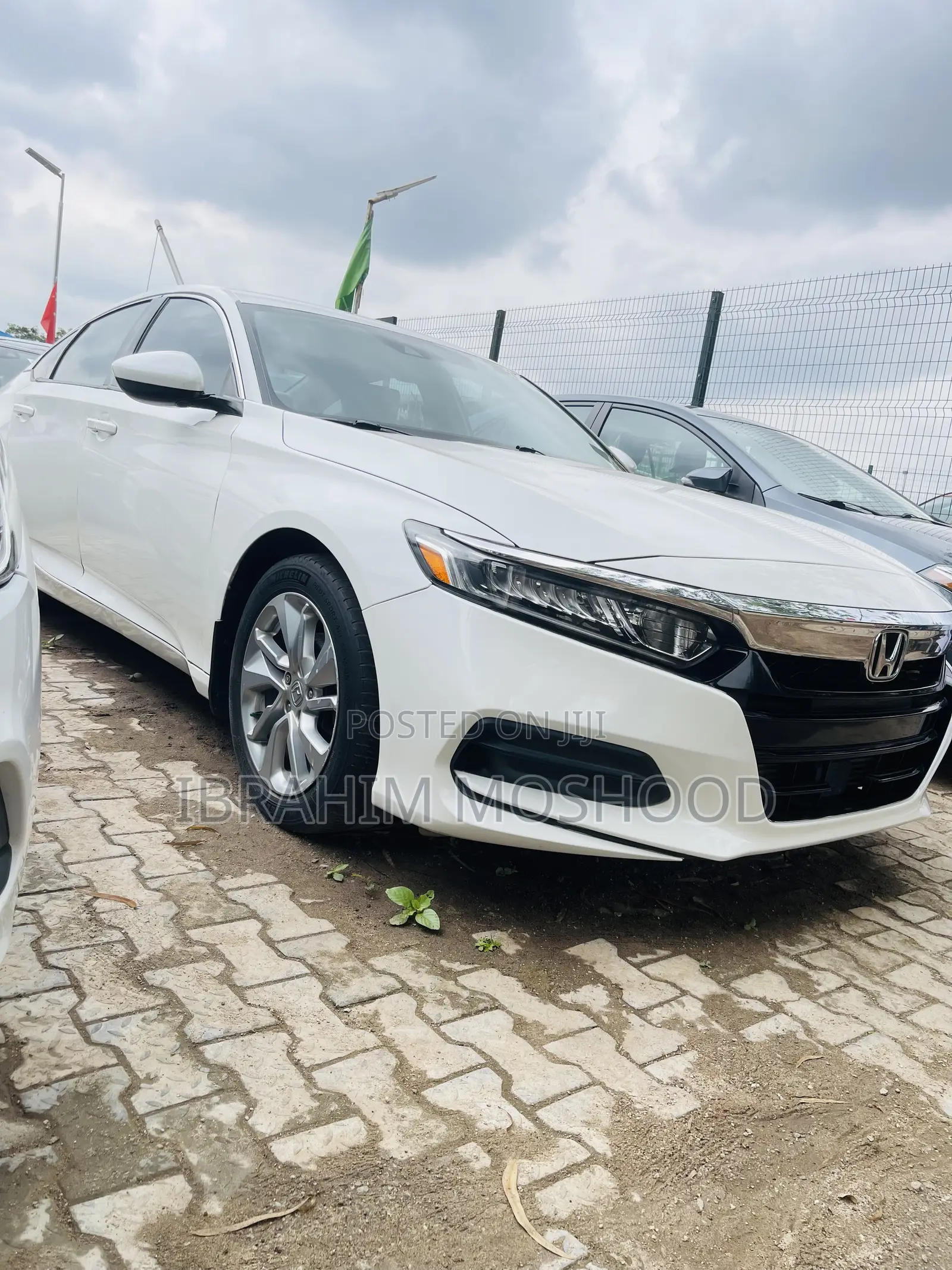 Honda Accord Sport SE 4dr Sedan FWD (2.4L 4cyl 2A) 2017 White