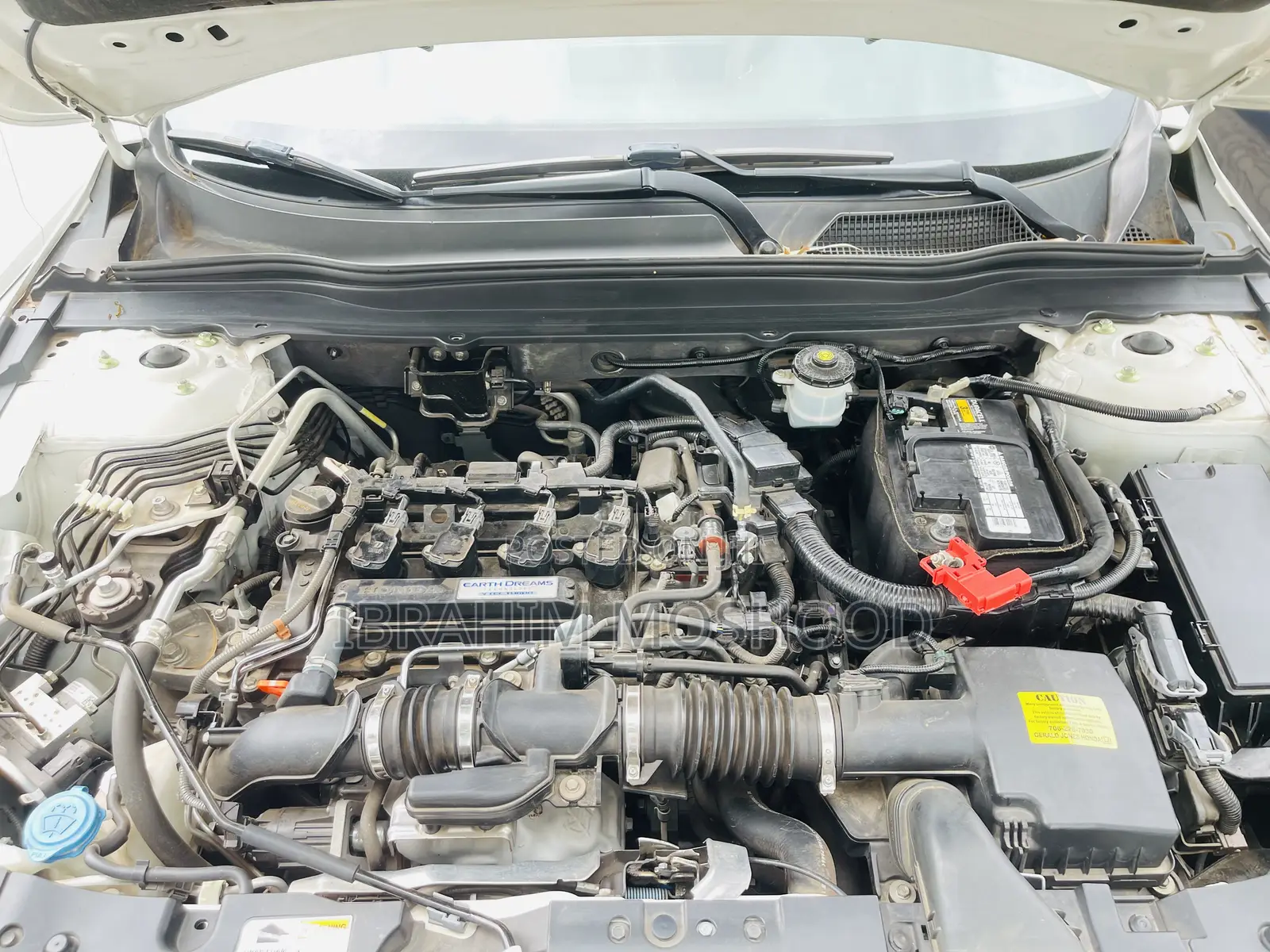 Honda Accord Sport SE 4dr Sedan FWD (2.4L 4cyl 2A) 2017 White