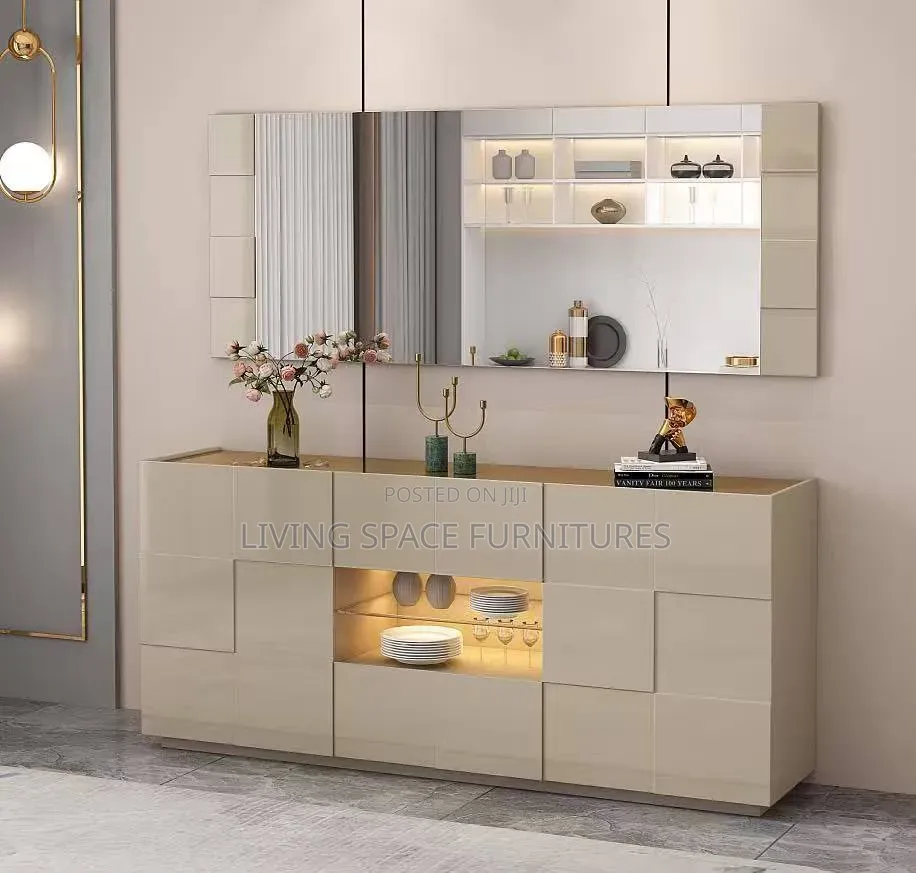 Luxury Sideboard With Mirror