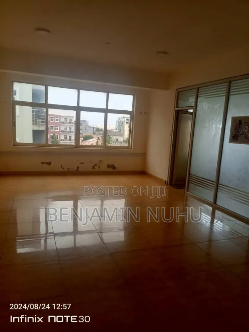 7-Floor Commercial Building Office Space From 500sqm to 5000sqm