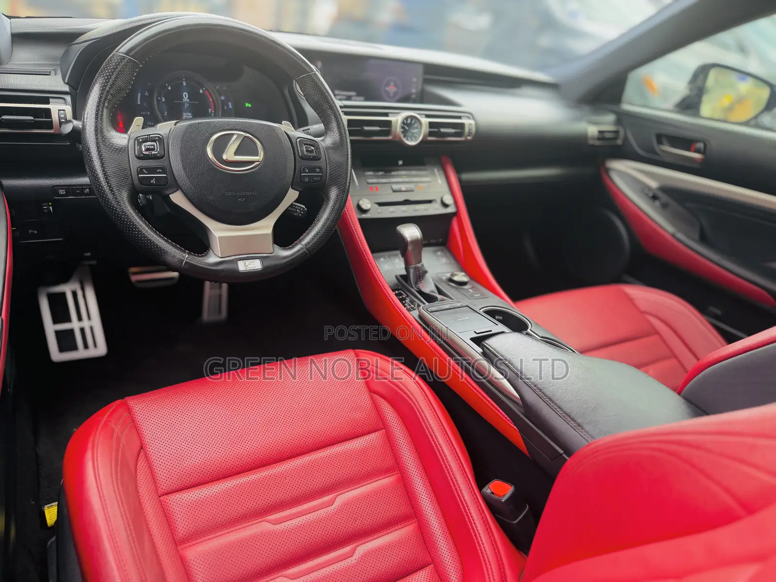 Lexus RC 2022 Gold