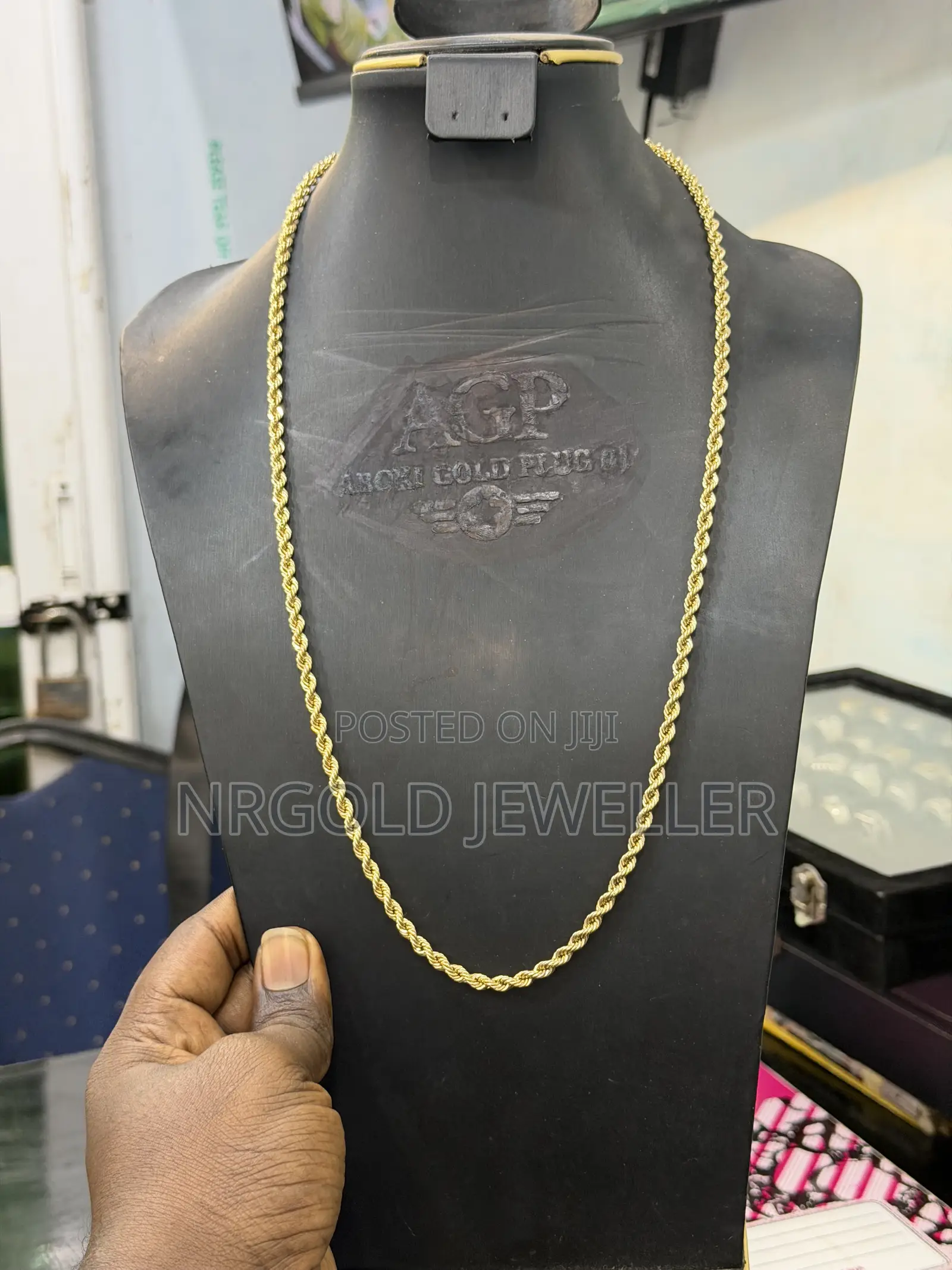 TWIST CHAIN 18karat Gold